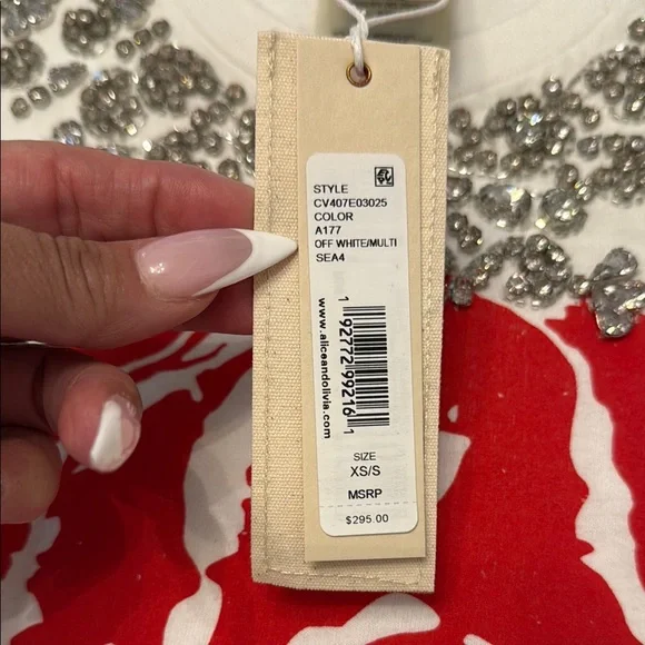 Alice + Olivia White Graphic Tank Top The Rolling Stones brand new with tags - Picture 4 of 15